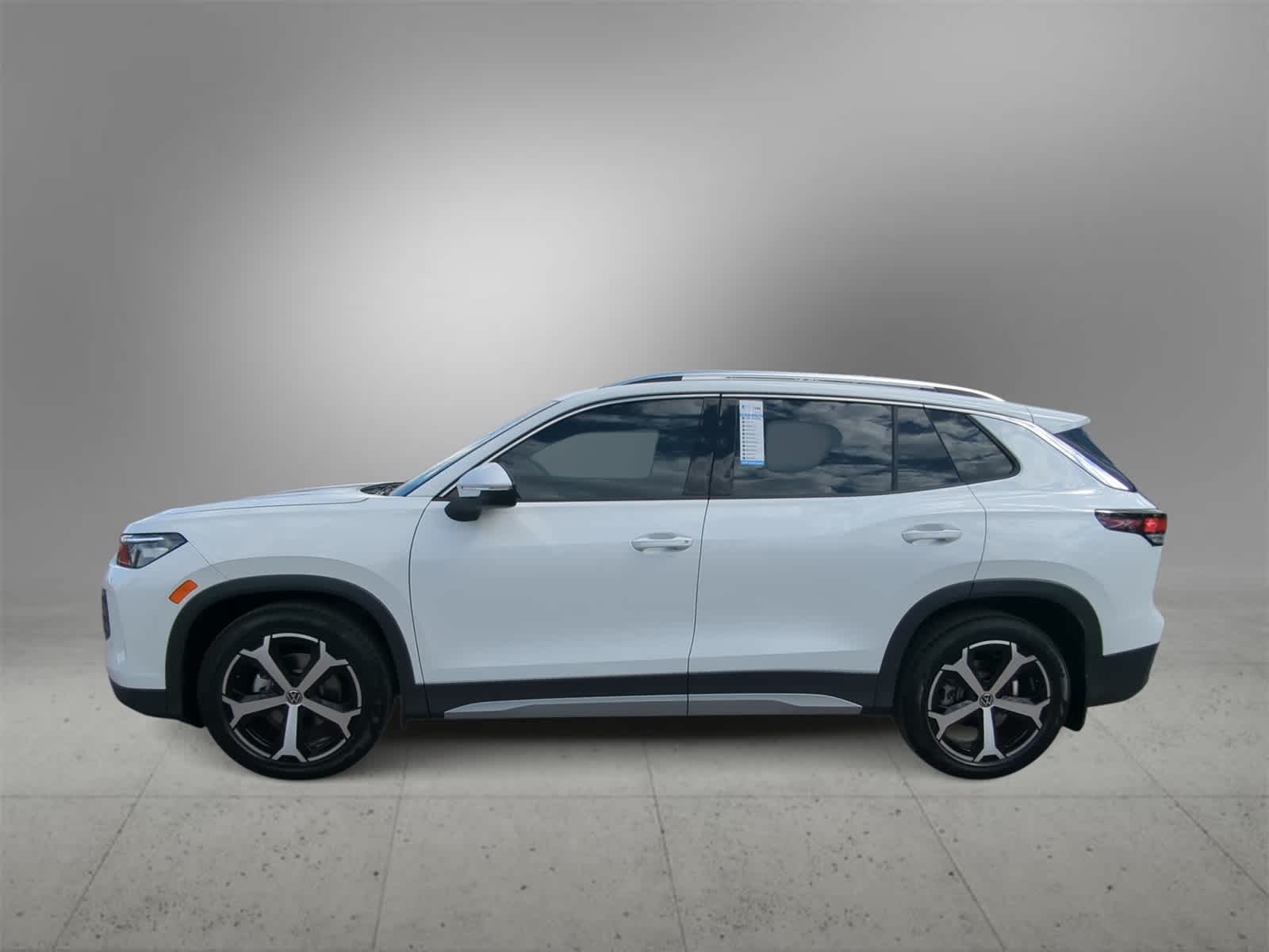 Thumbnail: 2025 Volkswagen Tiguan - 5