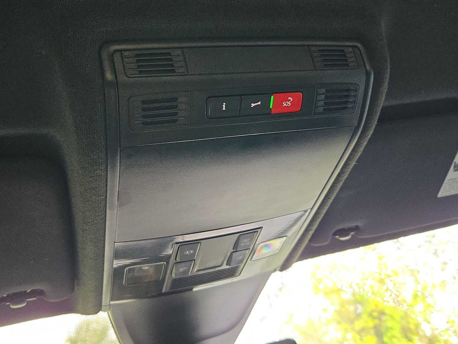 Thumbnail: 2022 Volkswagen Tiguan - 39