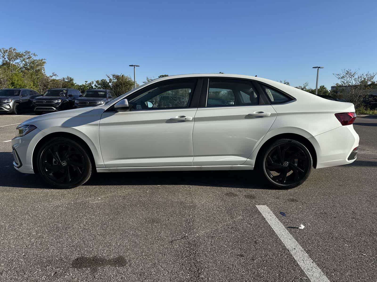 Thumbnail: 2026 Volkswagen Jetta - 3