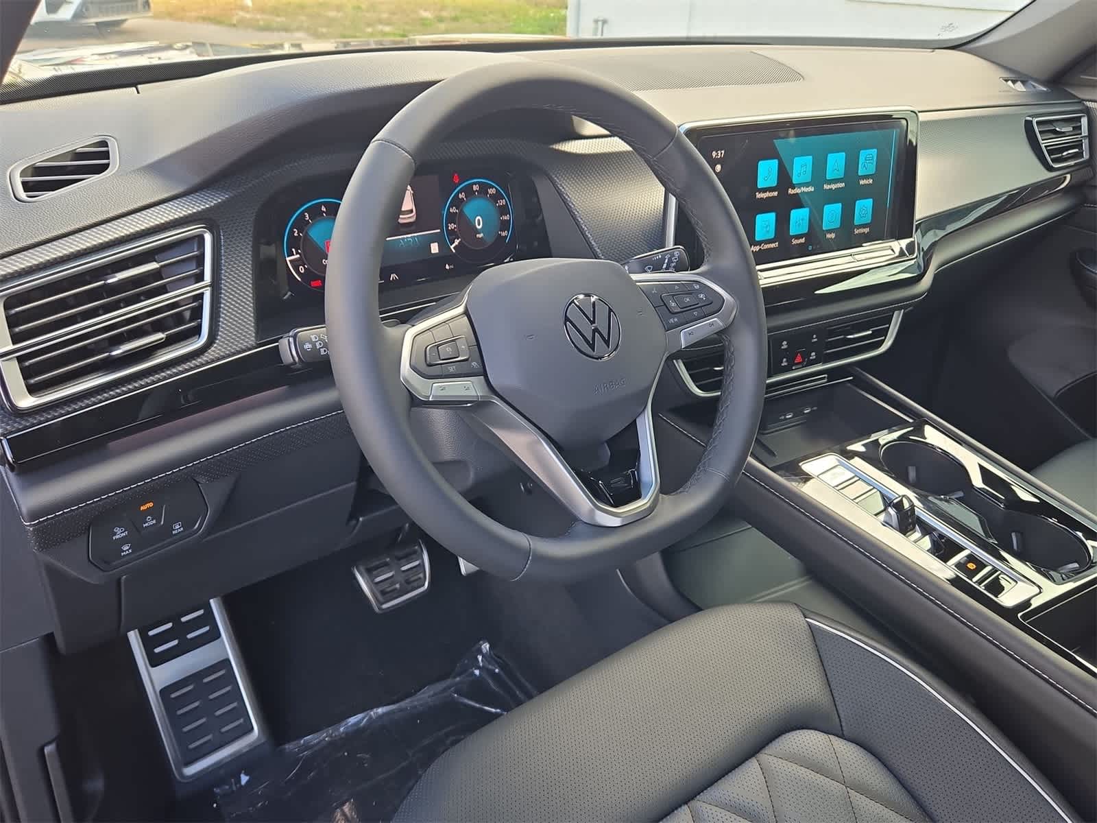 Thumbnail: 2026 Volkswagen Atlas - 10