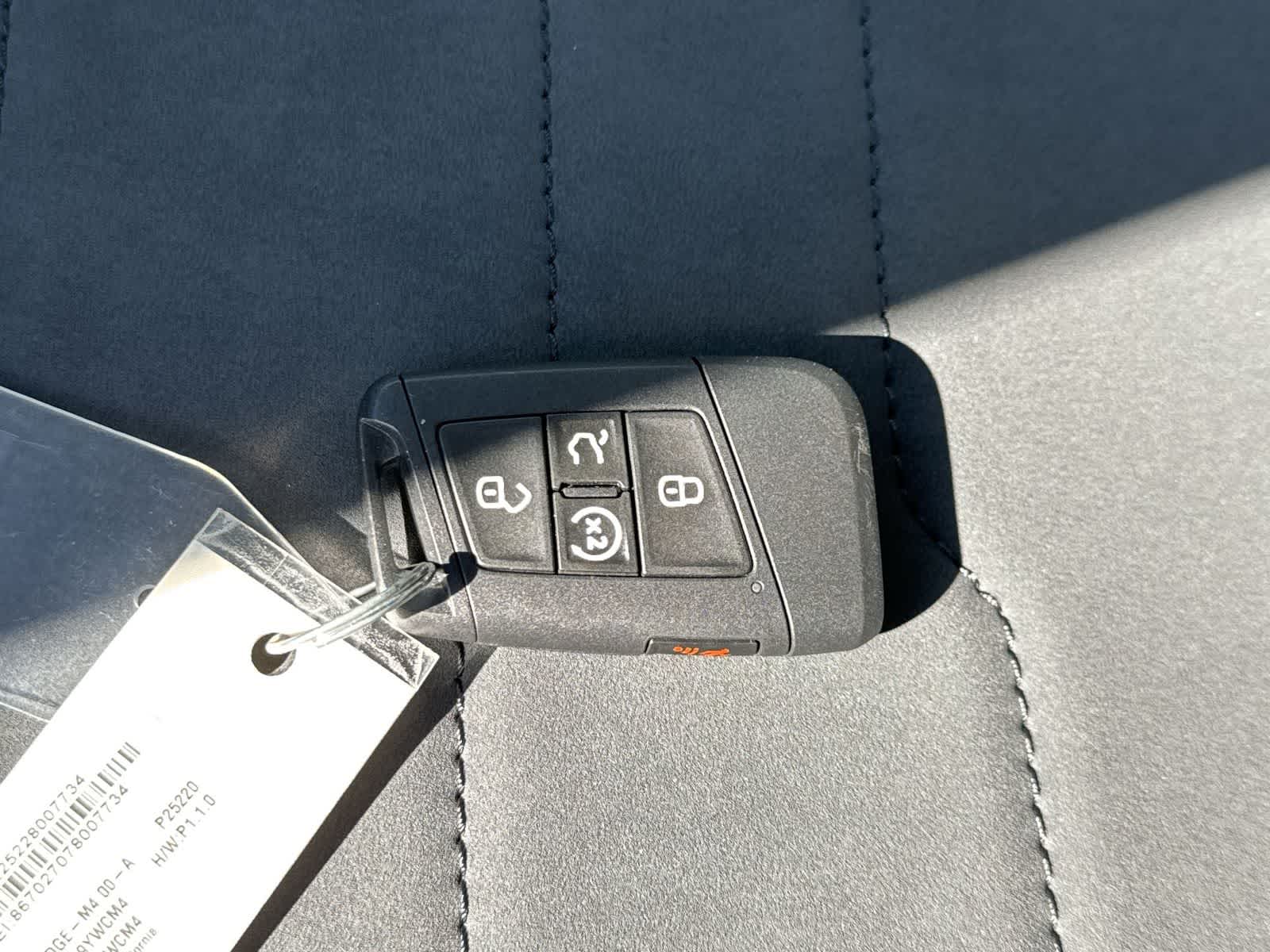 Thumbnail: 2026 Volkswagen Taos - 32