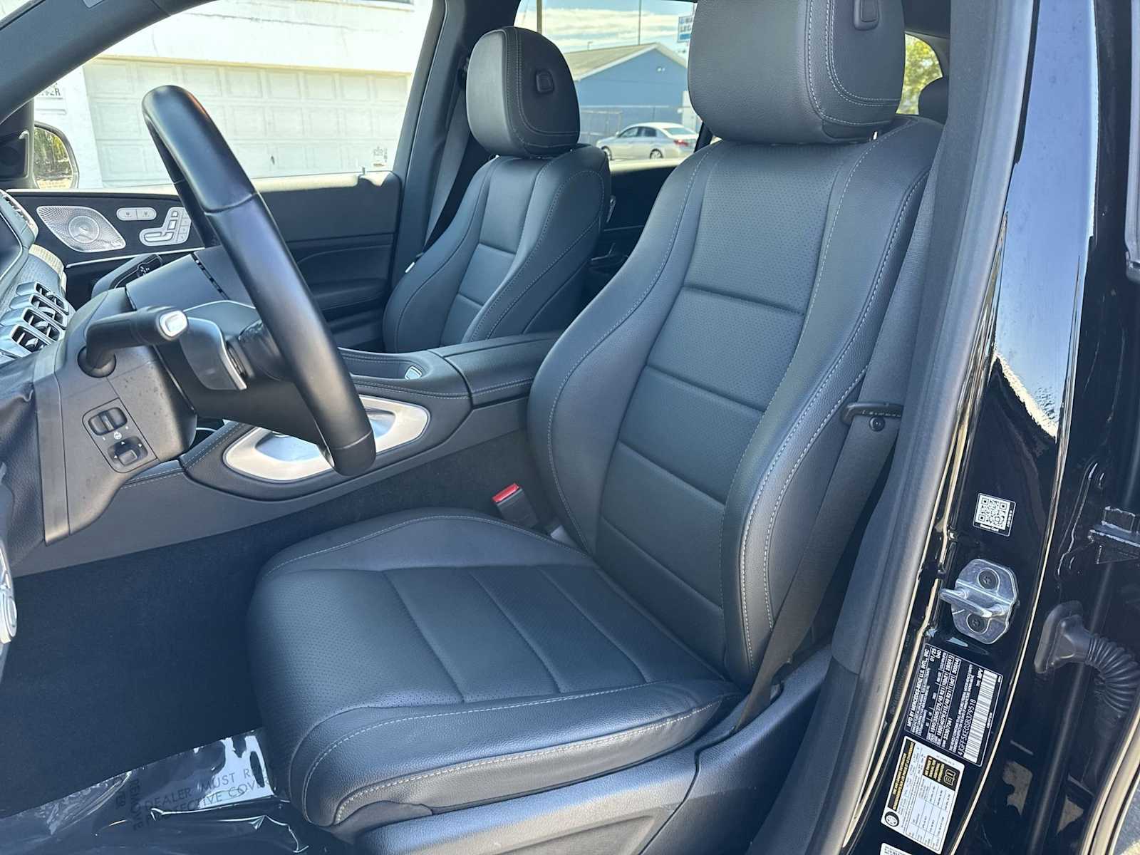 Thumbnail: 2025 Mercedes-Benz GLS - 15
