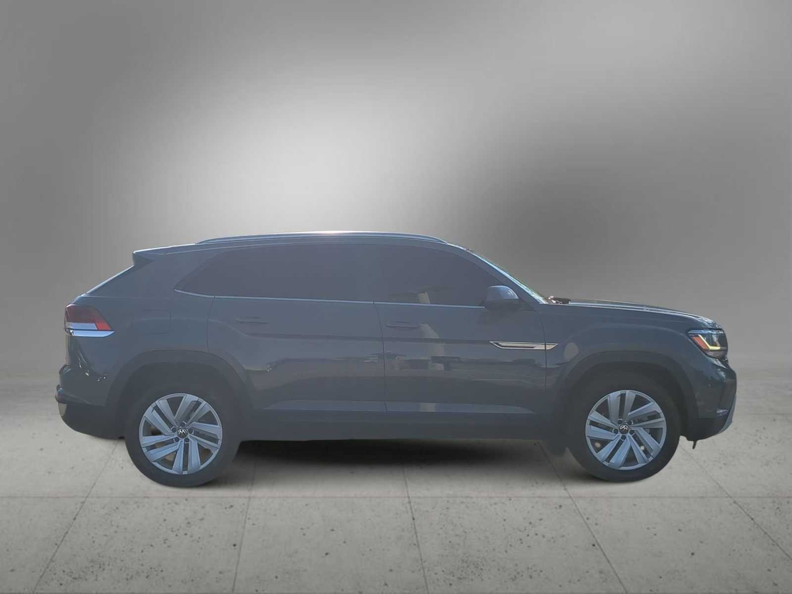 Thumbnail: 2022 Volkswagen Atlas - 9