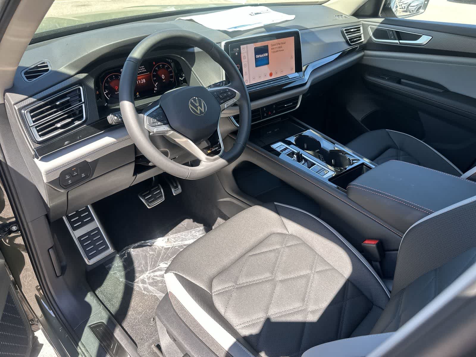 Thumbnail: 2026 Volkswagen Atlas - 2