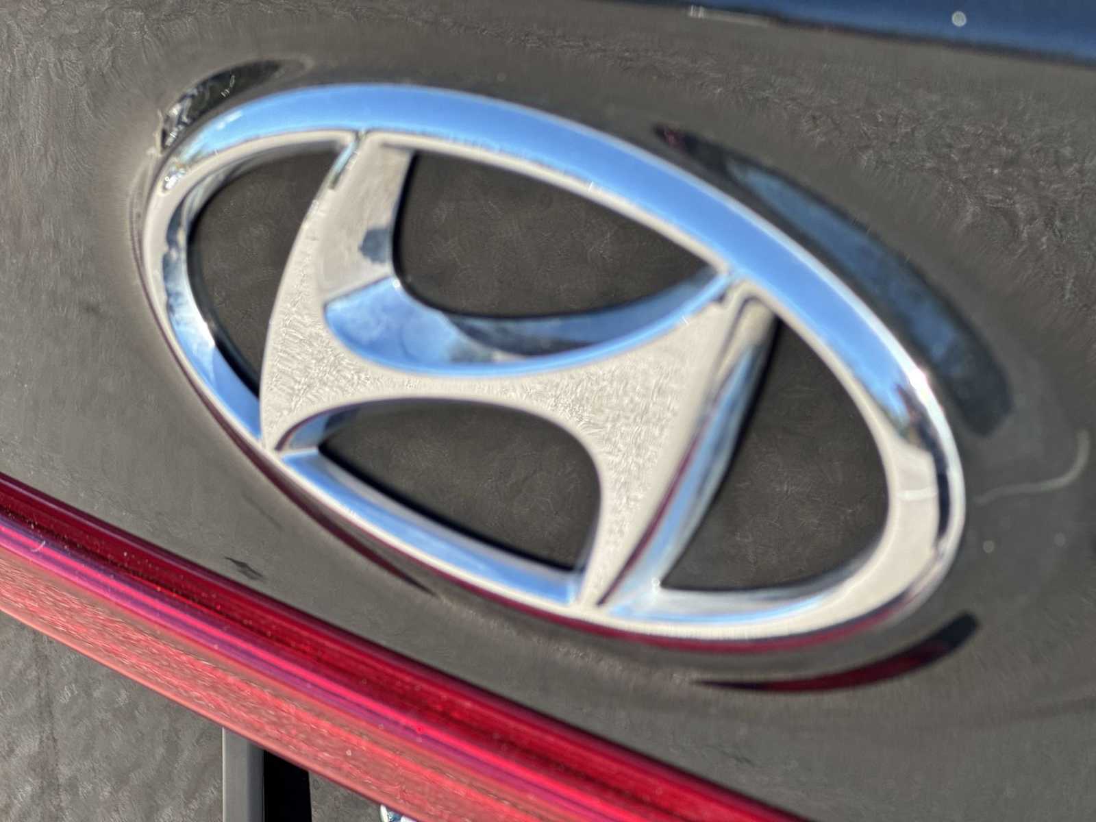 Thumbnail: 2023 Hyundai Santa Fe - 10