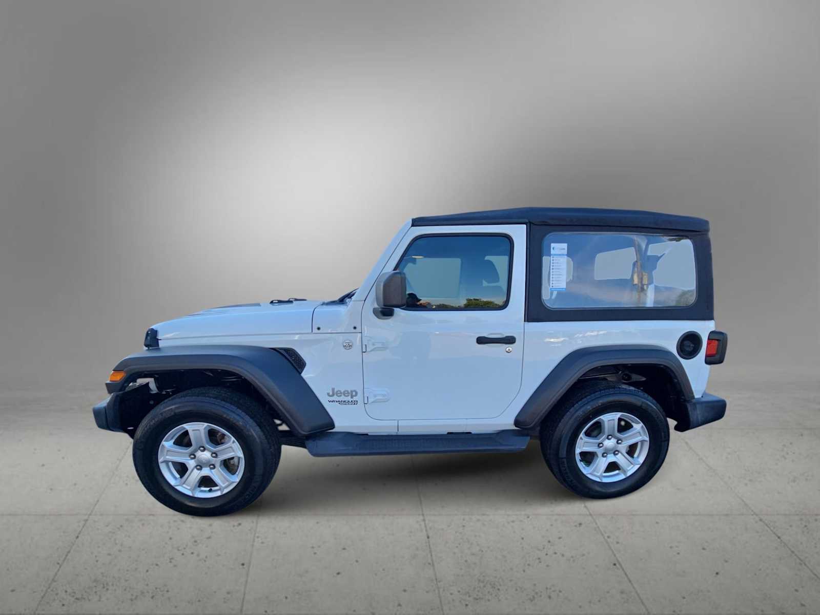Thumbnail: 2019 Jeep Wrangler - 5