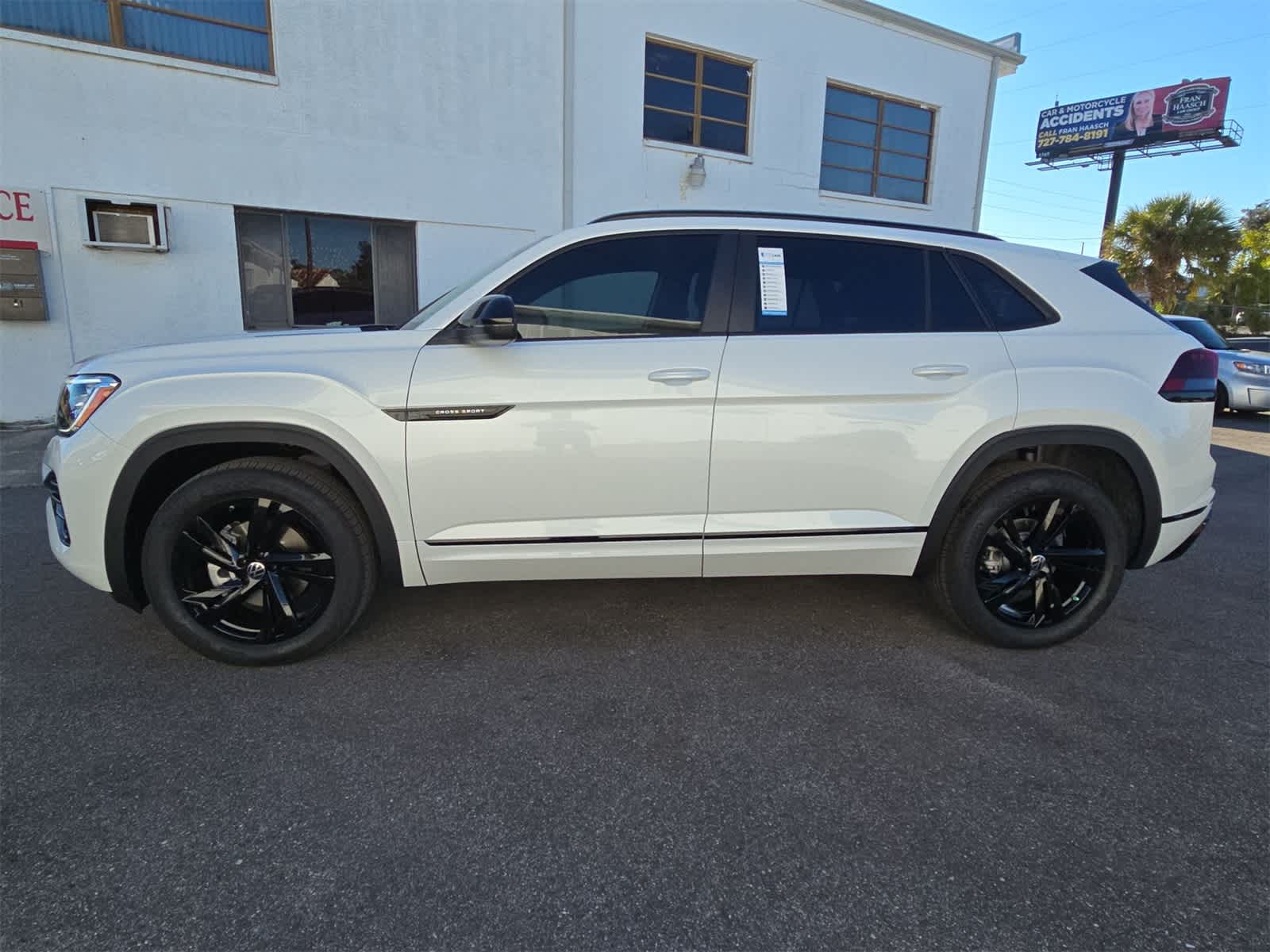 Thumbnail: 2026 Volkswagen Atlas - 11