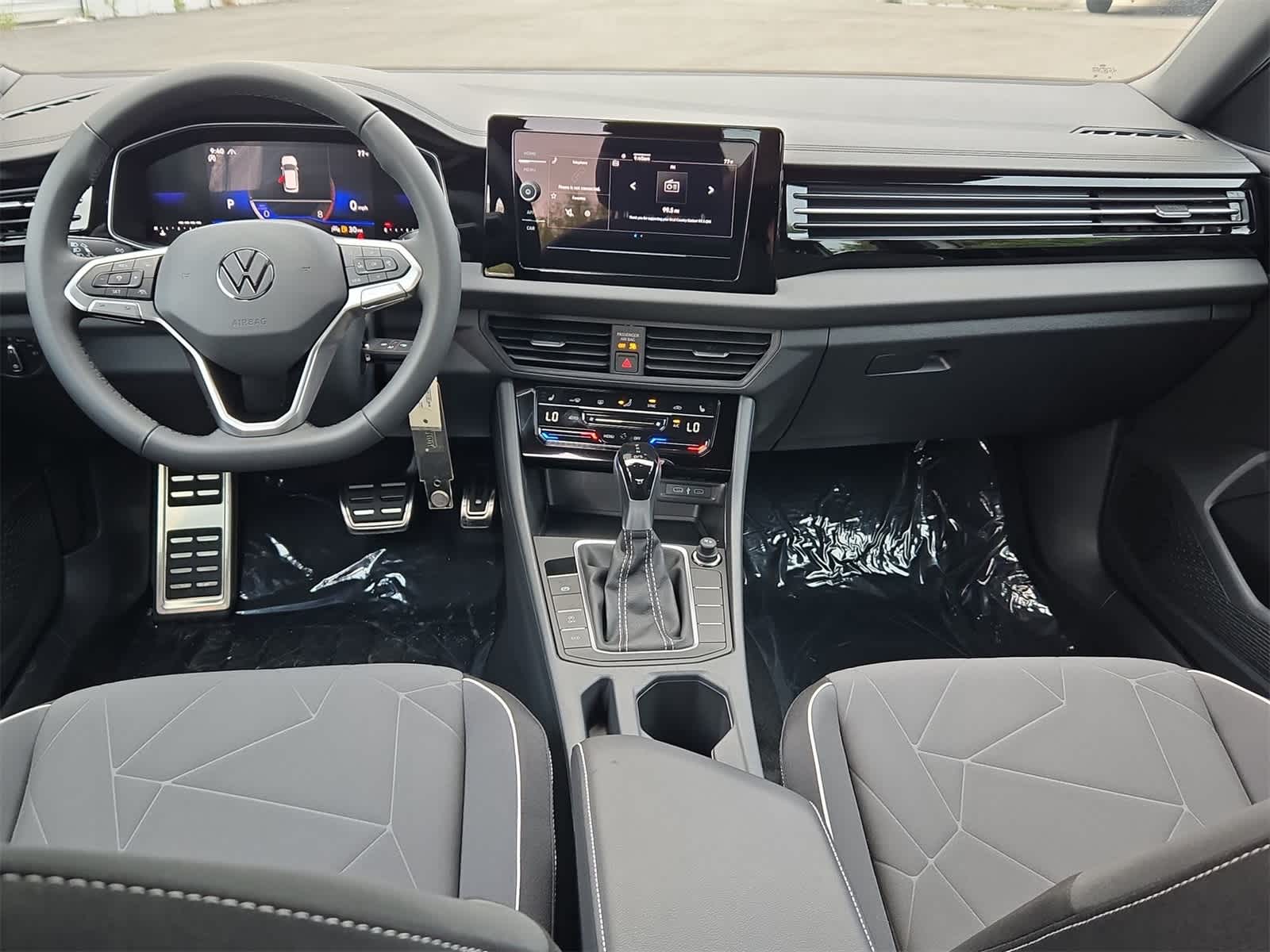 Thumbnail: 2026 Volkswagen Jetta - 16