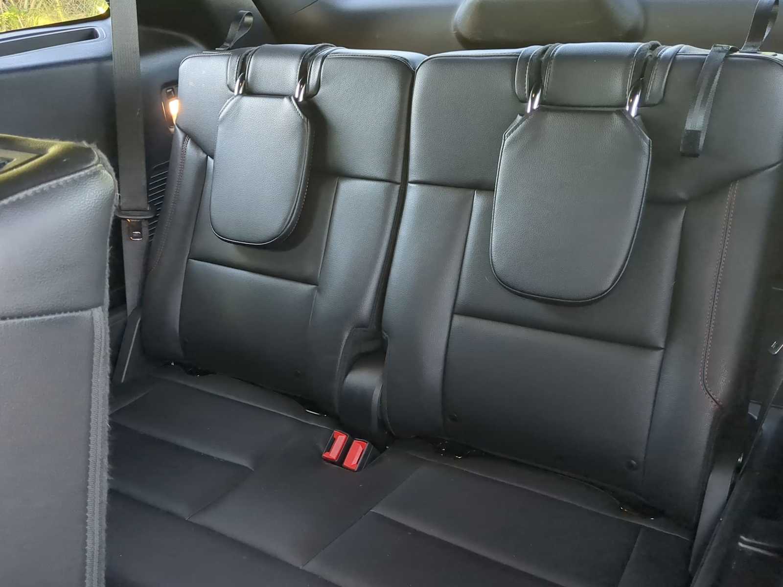 Thumbnail: 2022 Ford Explorer - 38