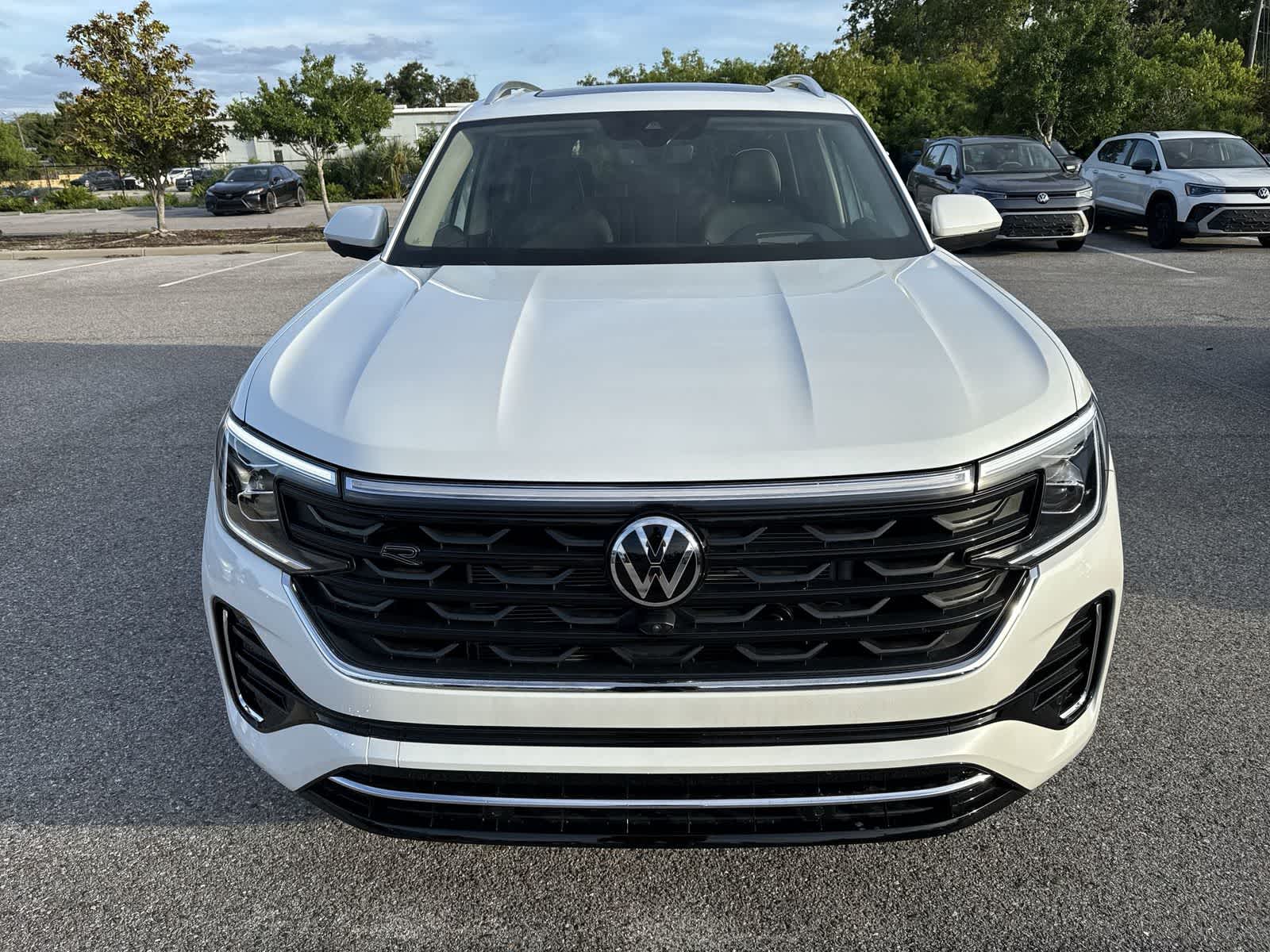 Thumbnail: 2026 Volkswagen Atlas - 9
