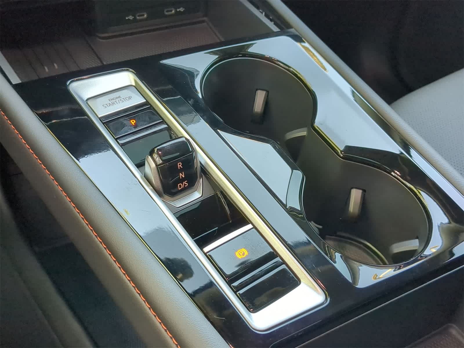 Thumbnail: 2025 Volkswagen Atlas - 32