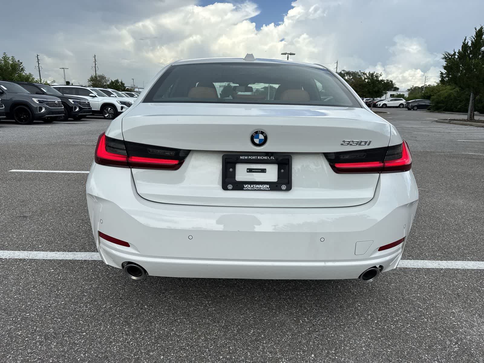 Thumbnail: 2025 BMW 3 Series - 12