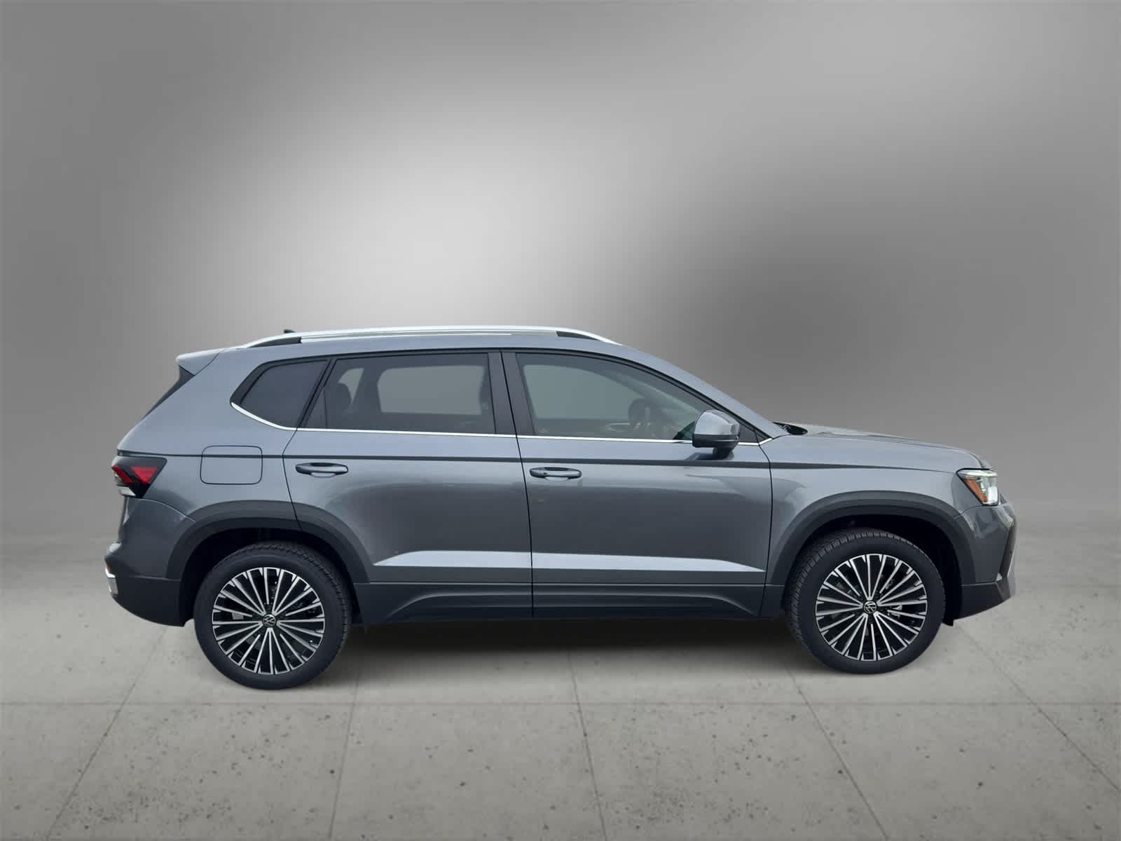 Thumbnail: 2025 Volkswagen Taos - 9