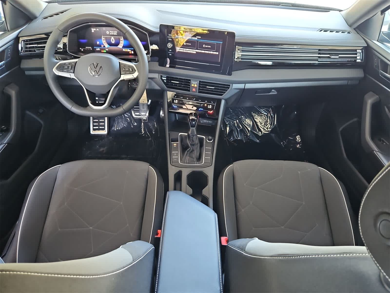 Thumbnail: 2026 Volkswagen Jetta - 16