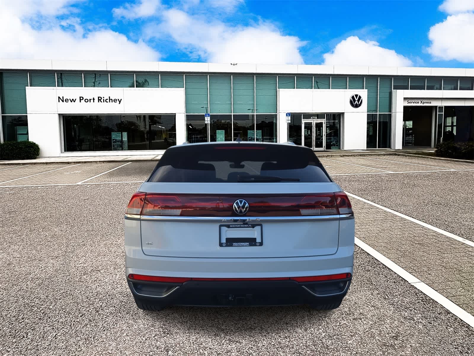 Thumbnail: 2026 Volkswagen Atlas - 7