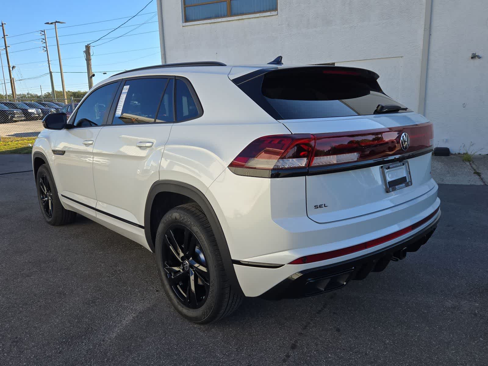 Thumbnail: 2026 Volkswagen Atlas - 12