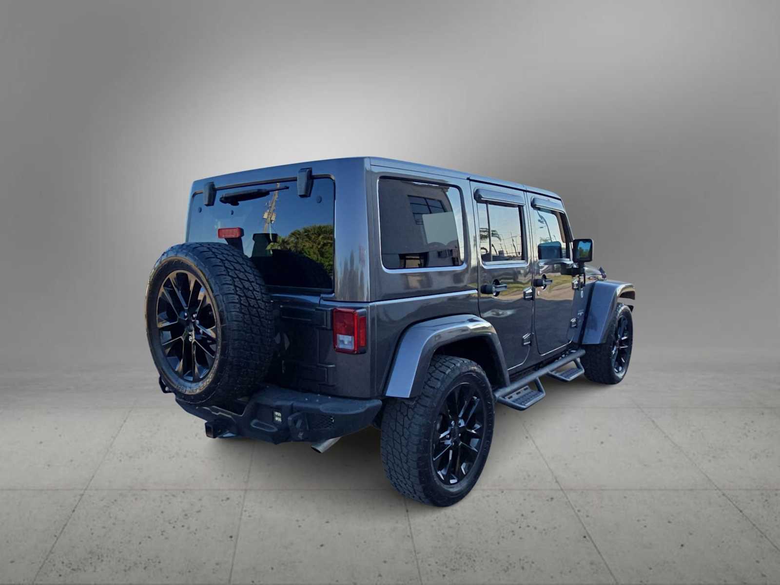 Thumbnail: 2016 Jeep Wrangler - 8