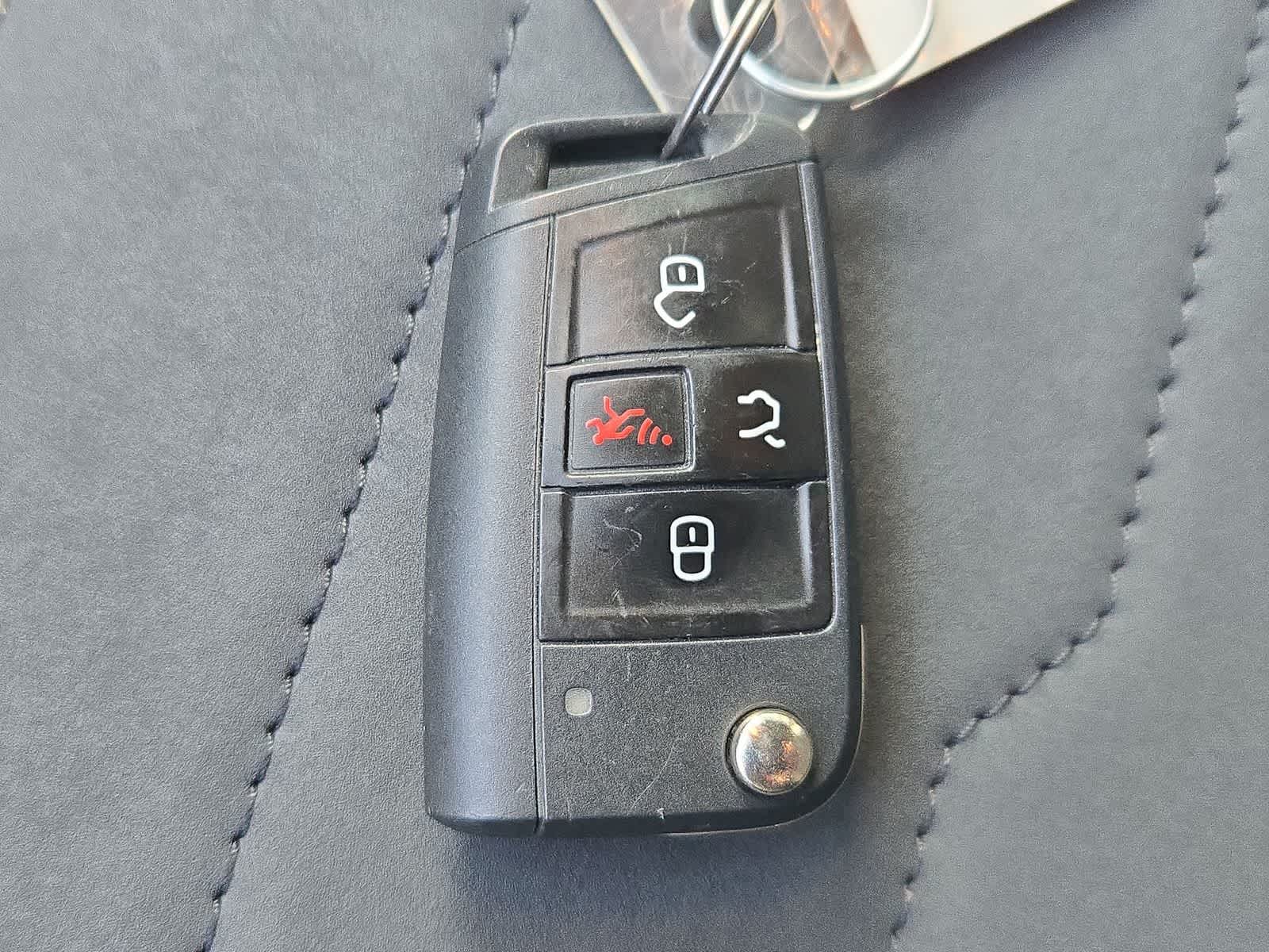 Thumbnail: 2025 Volkswagen Taos - 34