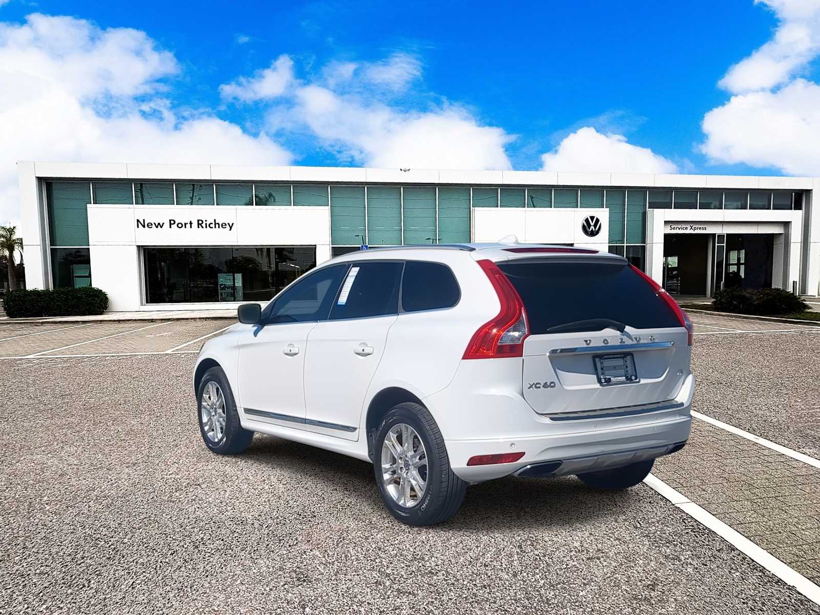 Thumbnail: 2015 Volvo XC60 - 6