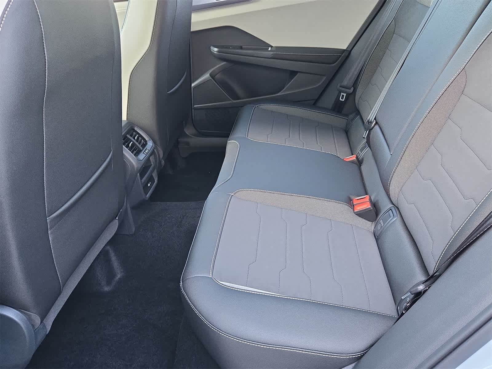 Thumbnail: 2025 Volkswagen Taos - 20