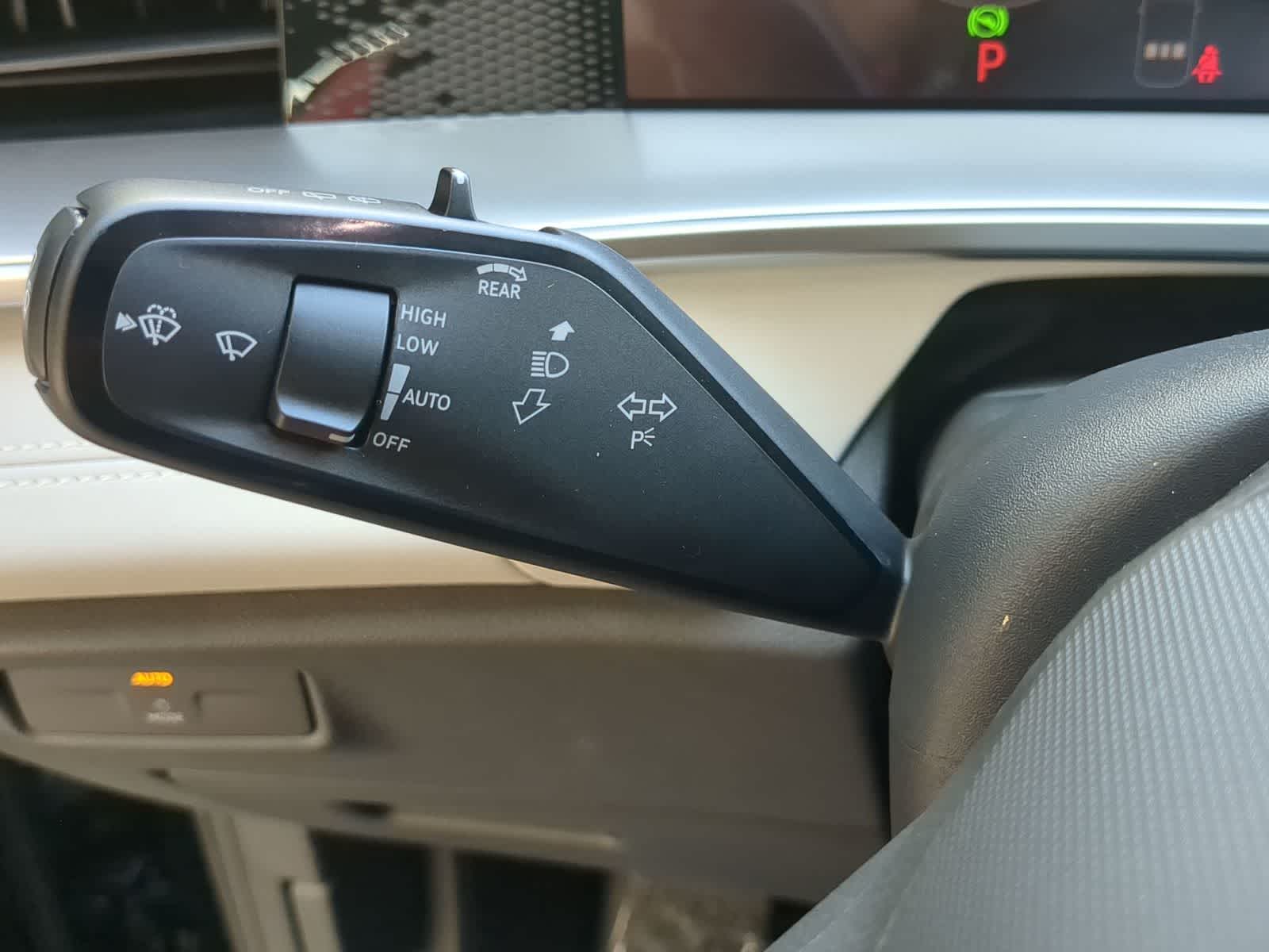 Thumbnail: 2025 Volkswagen Tiguan - 26