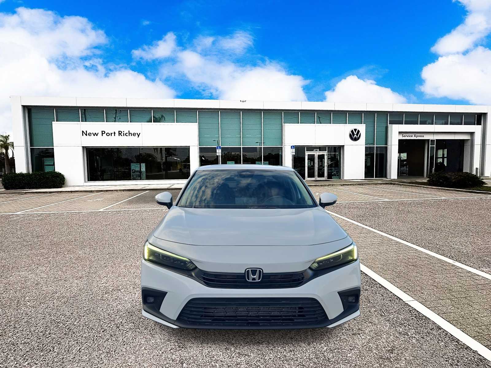 Thumbnail: 2023 Honda Civic - 3