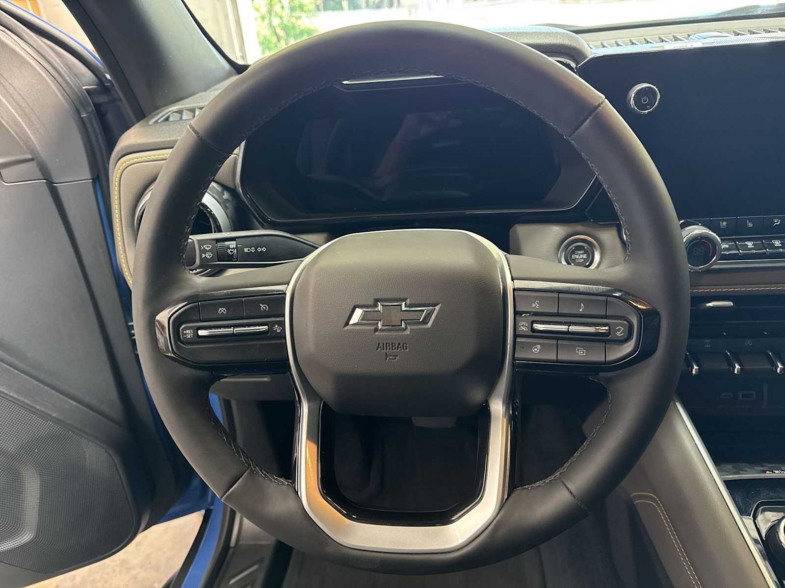 Thumbnail: 2025 Chevrolet Colorado - 22