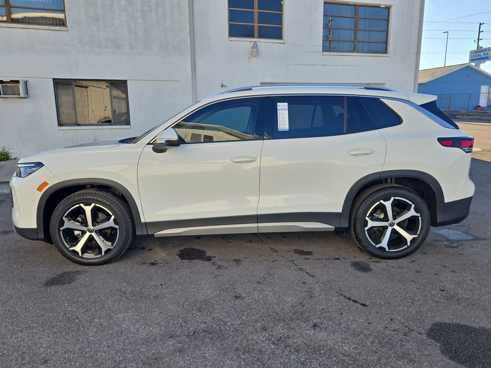 Thumbnail: 2026 Volkswagen Tiguan - 11