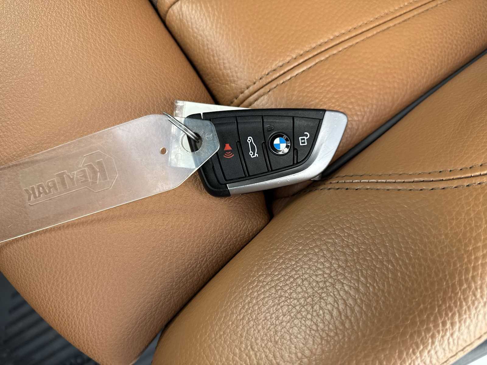 Thumbnail: 2023 BMW 5 Series - 34