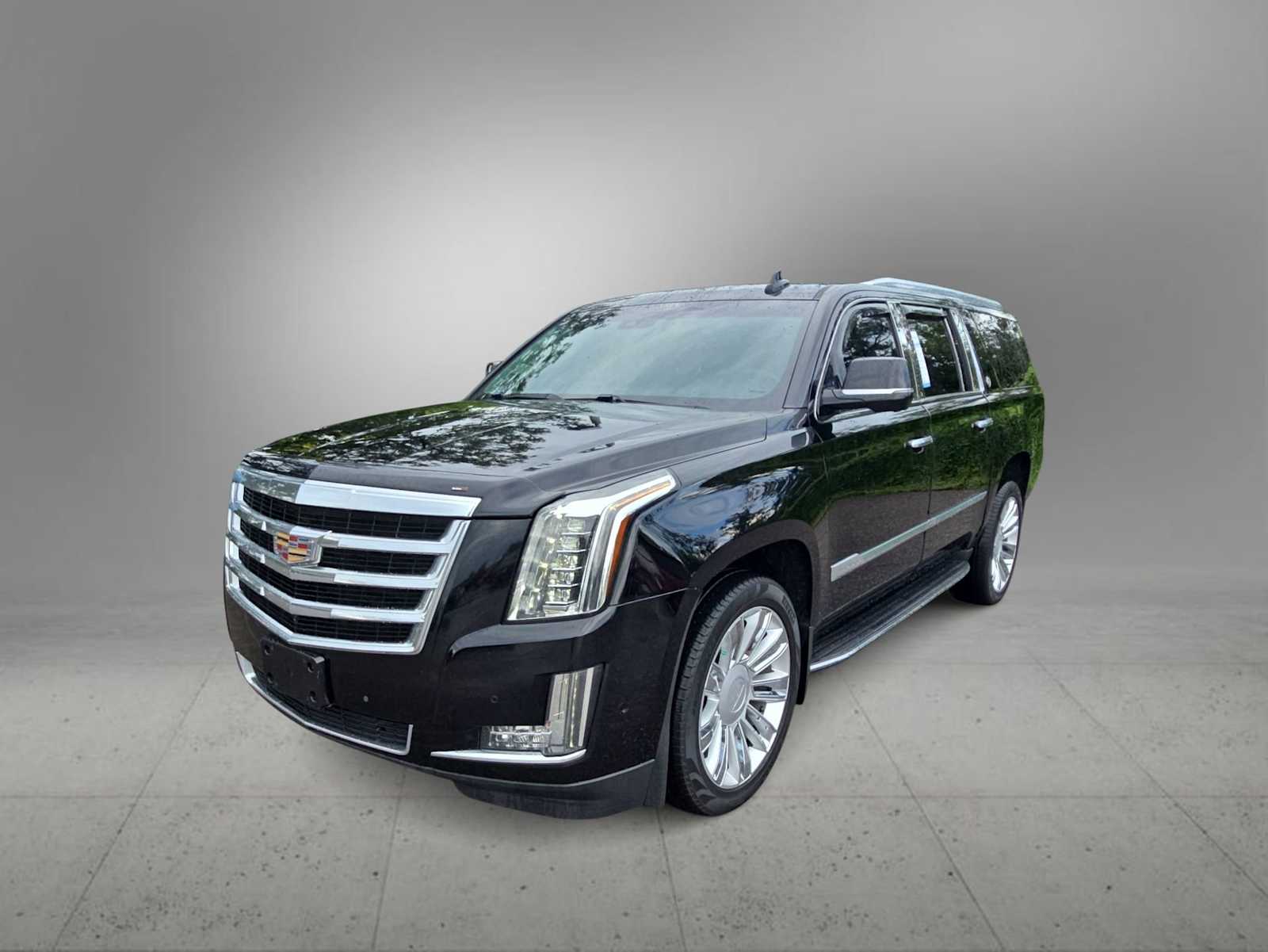 Thumbnail: 2020 Cadillac Escalade - 4