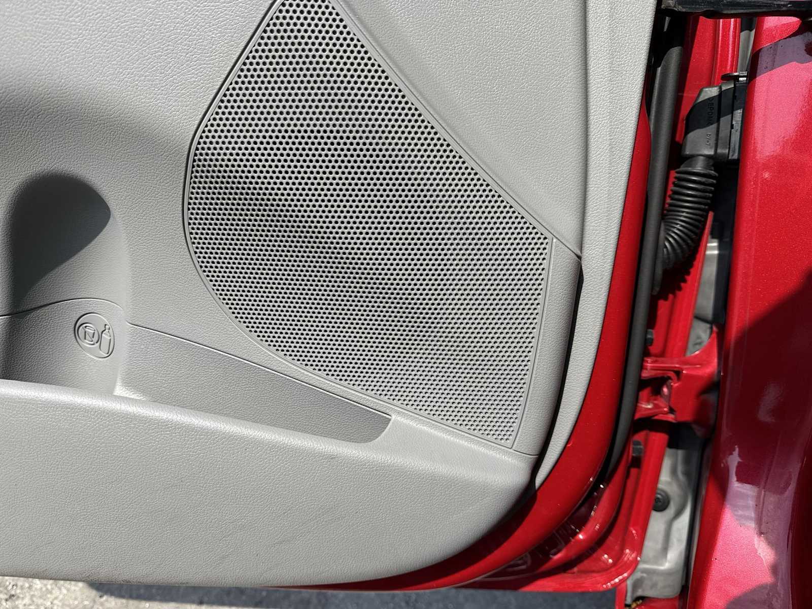 Thumbnail: 2013 Hyundai Accent - 27