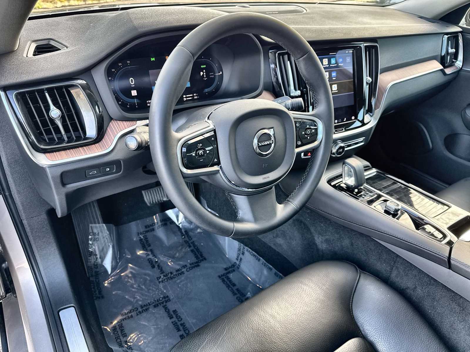 Thumbnail: 2023 Volvo S60 - 2