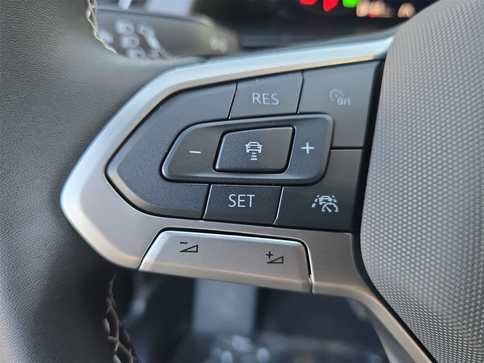 Thumbnail: 2026 Volkswagen Atlas - 24