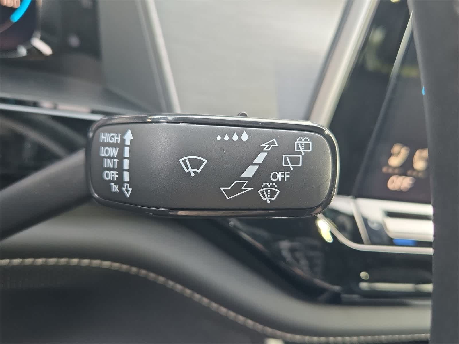 Thumbnail: 2026 Volkswagen Atlas - 24