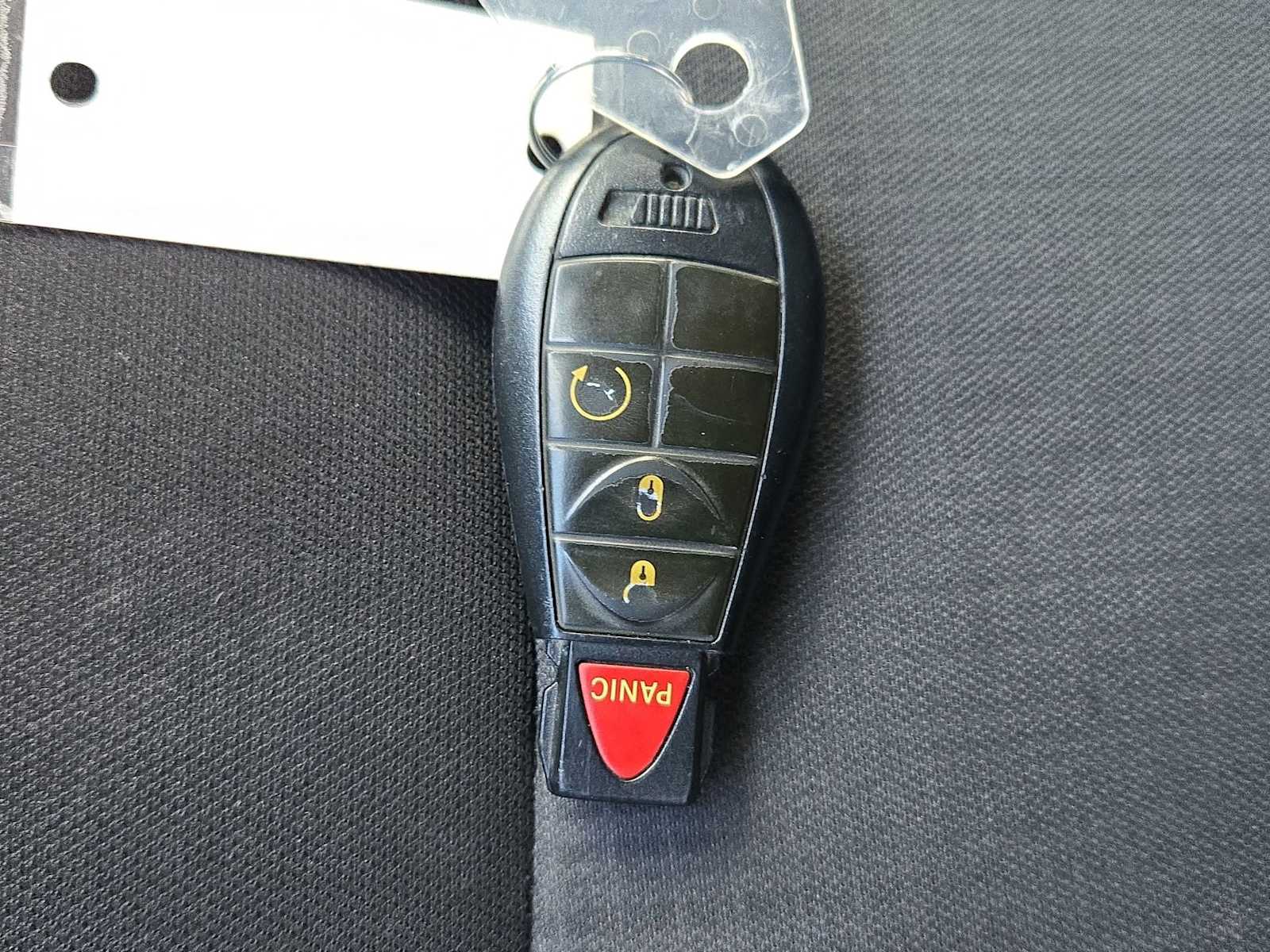 Thumbnail: 2017 Jeep Cherokee - 34