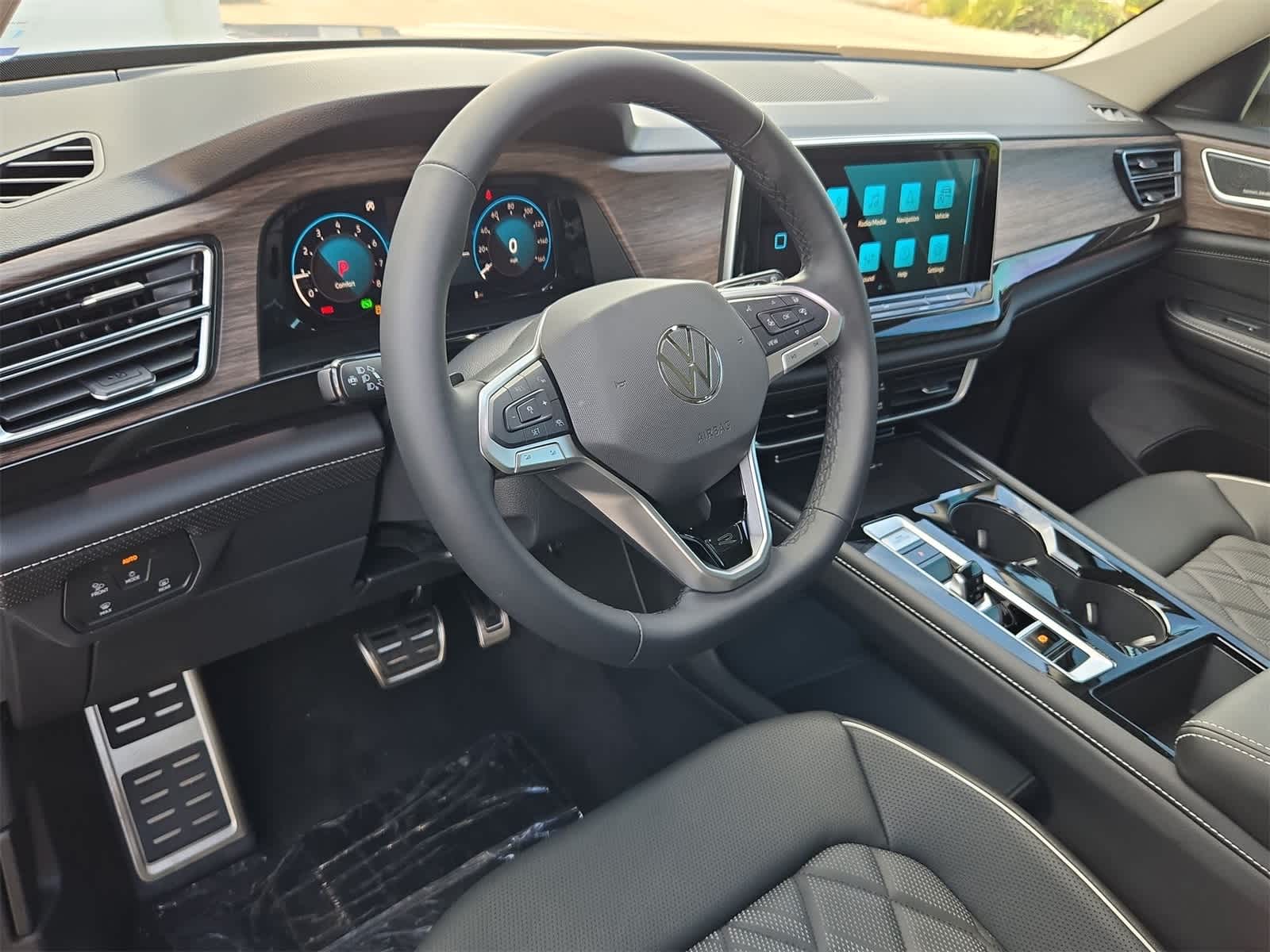 Thumbnail: 2026 Volkswagen Atlas - 10