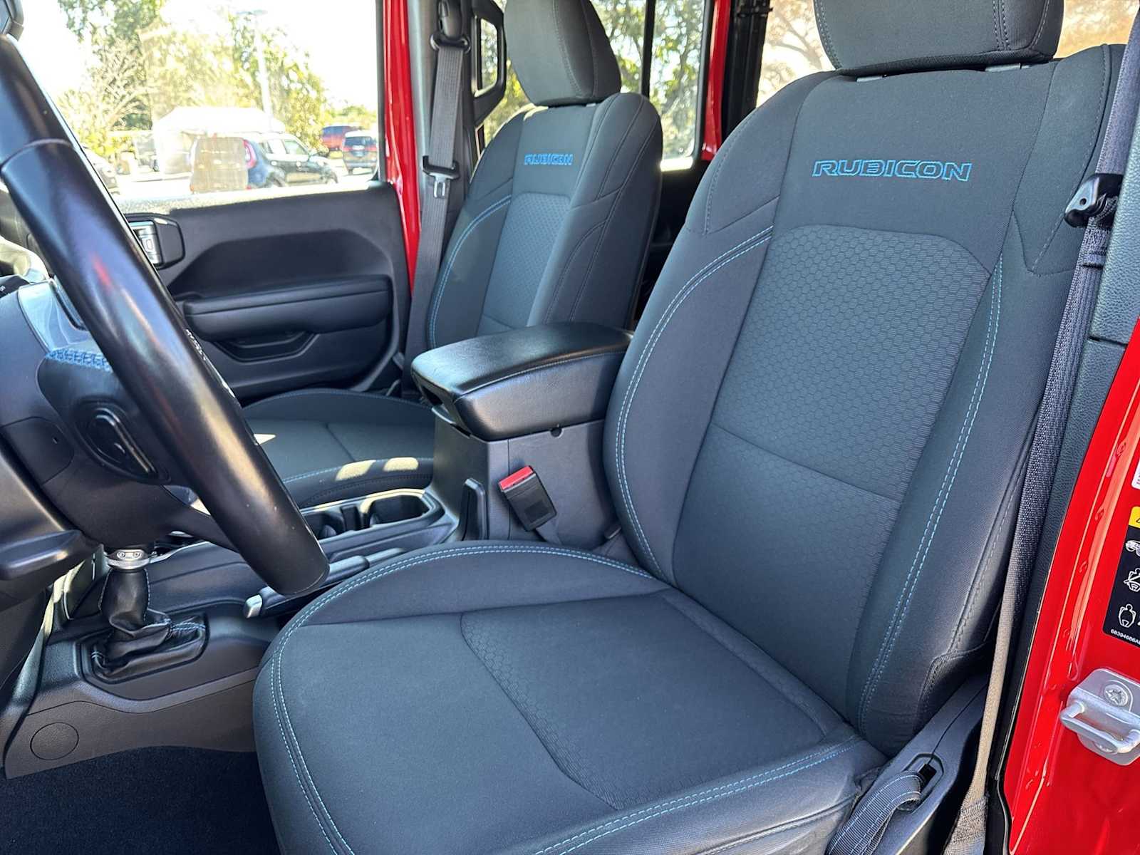 Thumbnail: 2022 Jeep Wrangler - 16