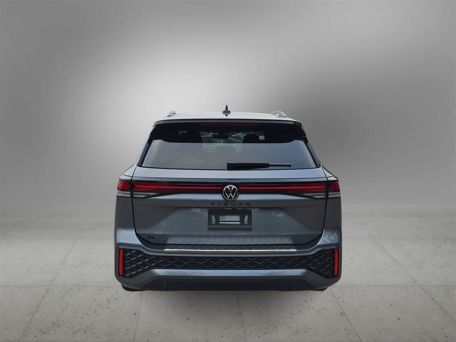 Thumbnail: 2025 Volkswagen Tiguan - 7