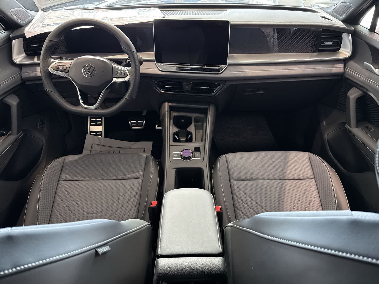 Thumbnail: 2026 Volkswagen Tiguan - 13