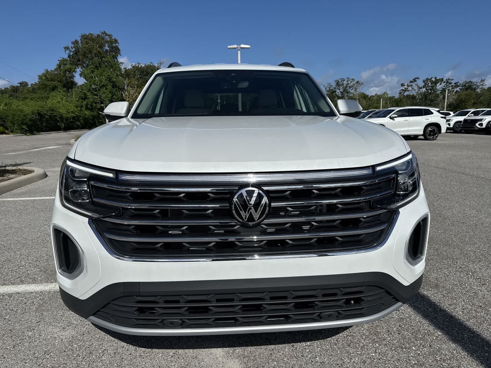 Thumbnail: 2026 Volkswagen Atlas - 9