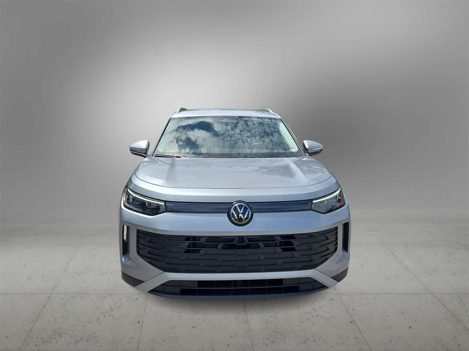 Thumbnail: 2025 Volkswagen Tiguan - 3