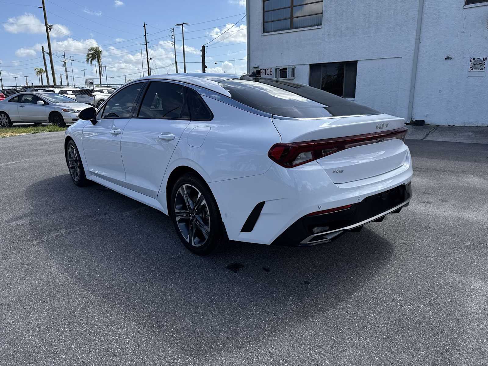 Thumbnail: 2022 Kia K5 - 4