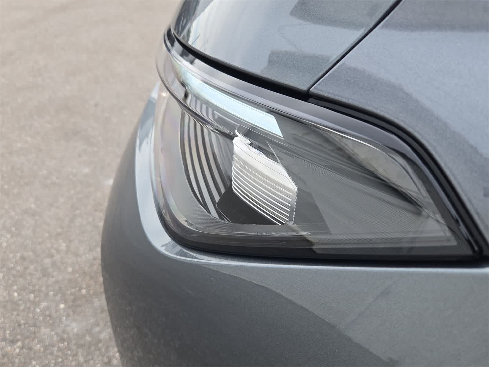 Thumbnail: 2025 Volkswagen Tiguan - 11