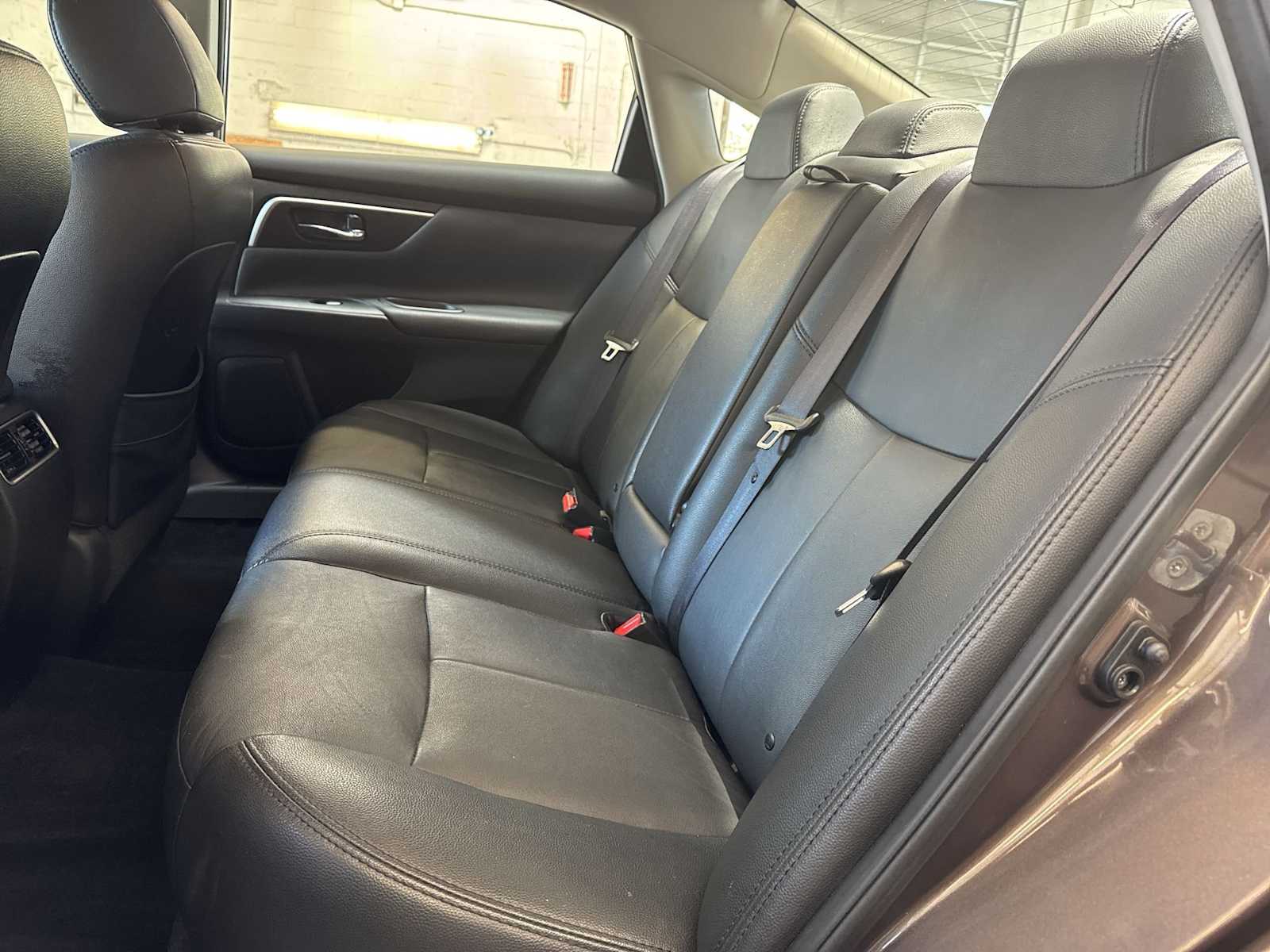 Thumbnail: 2015 Nissan Altima - 19