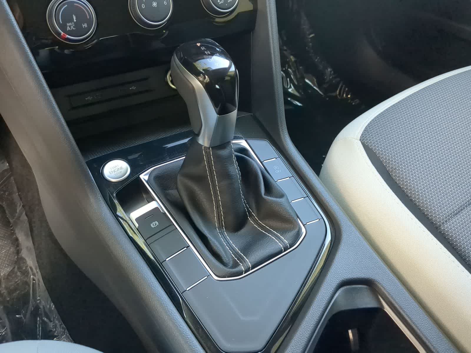 Thumbnail: 2025 Volkswagen Taos - 29