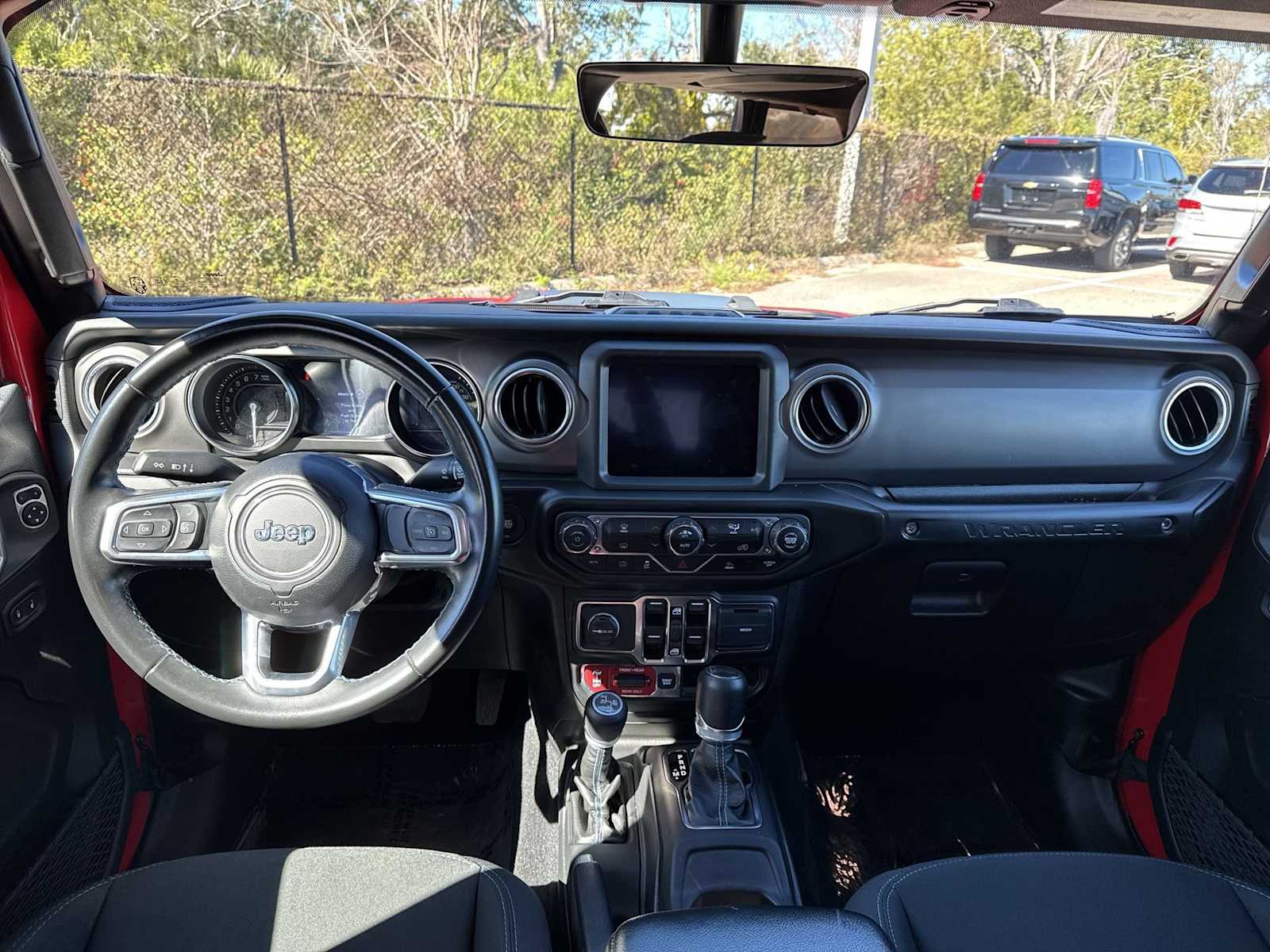 Thumbnail: 2022 Jeep Wrangler - 15