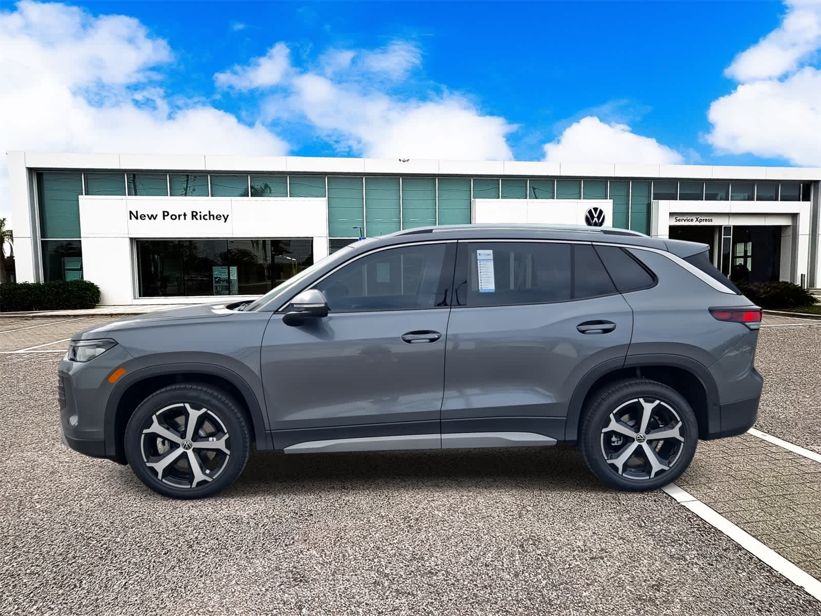 Thumbnail: 2025 Volkswagen Tiguan - 5