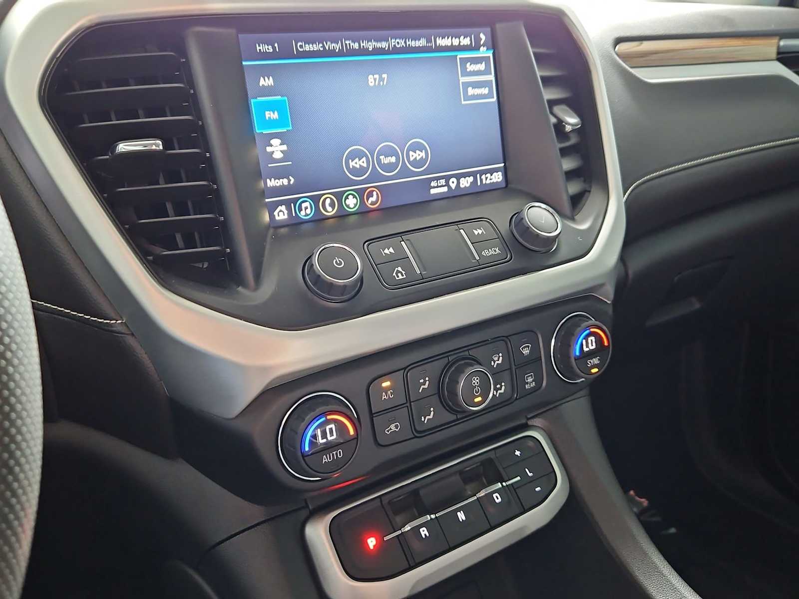 Thumbnail: 2023 GMC Acadia - 28