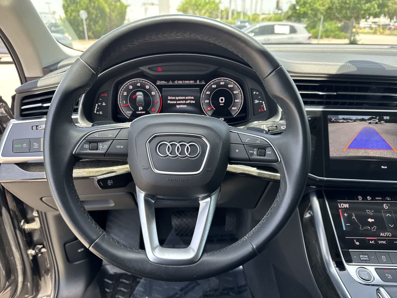 Thumbnail: 2023 Audi Q7 - 30