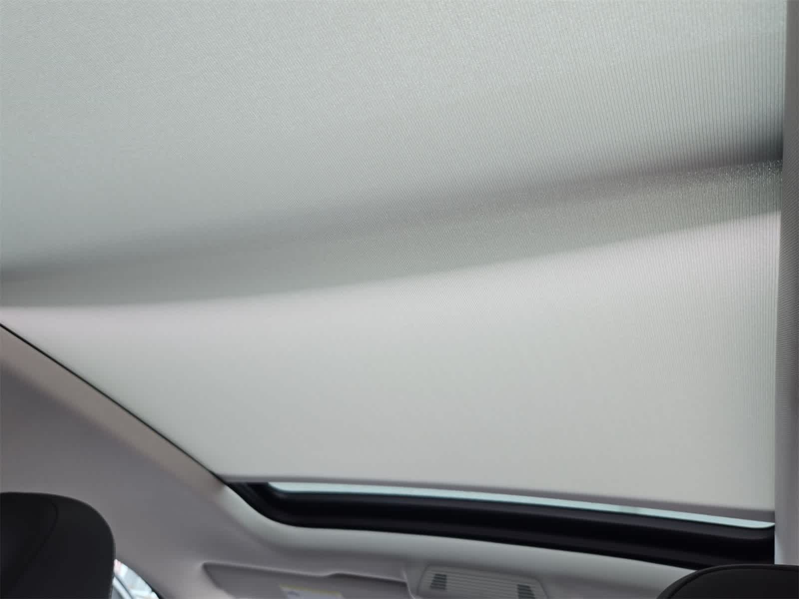 Thumbnail: 2025 Volkswagen Tiguan - 23